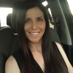 Meet your Posher, Candice